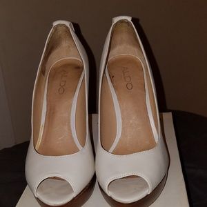 Aldo White Peep toe heels
